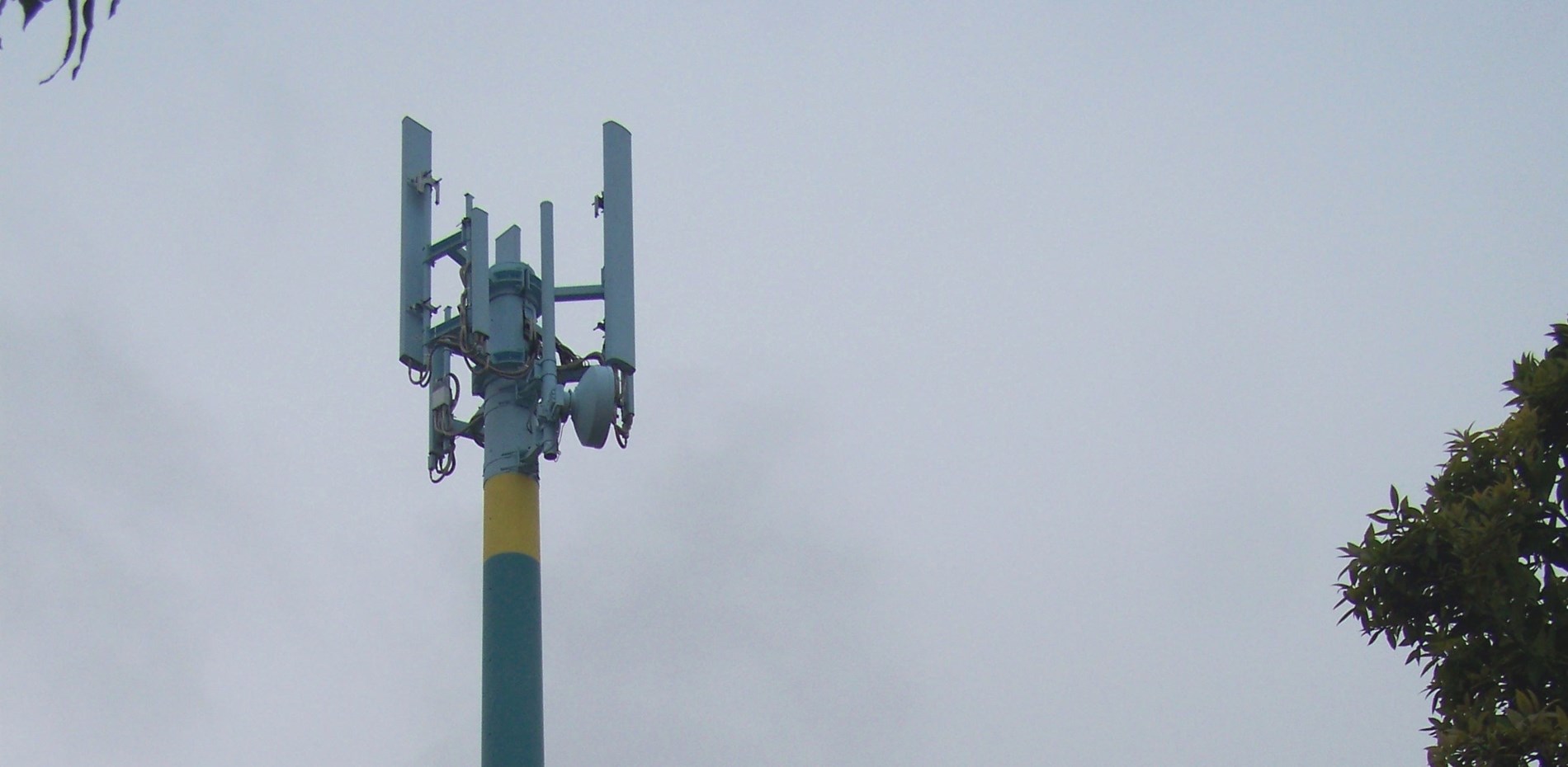 Locals Prepare For 3G Switchover Main Image